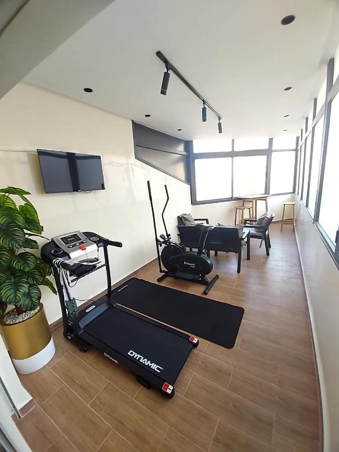 Modern Apartment Opposite The Hassan2 Mosque, Very Well Equipped And Stylish, 85 M2 With Gym And Direct Sea View With Underground Garage , Prohibits Unmarried Couples Of Arab Origin Касабланка Екстер'єр фото