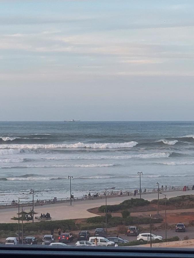 Modern Apartment Opposite The Hassan2 Mosque, Very Well Equipped And Stylish, 85 M2 With Gym And Direct Sea View With Underground Garage , Prohibits Unmarried Couples Of Arab Origin Касабланка Екстер'єр фото