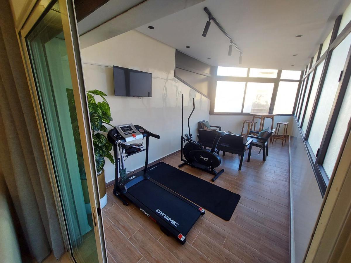 Modern Apartment Opposite The Hassan2 Mosque, Very Well Equipped And Stylish, 85 M2 With Gym And Direct Sea View With Underground Garage , Prohibits Unmarried Couples Of Arab Origin Касабланка Екстер'єр фото