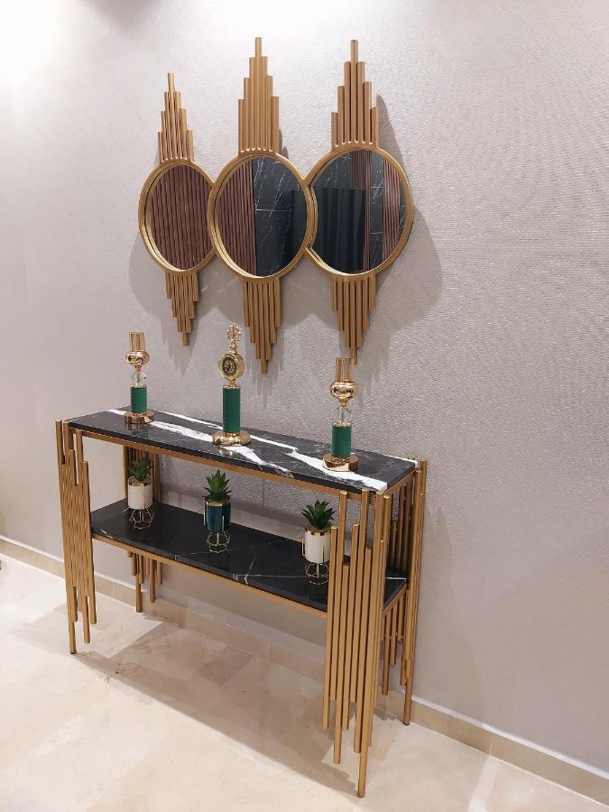 Modern Apartment Opposite The Hassan2 Mosque, Very Well Equipped And Stylish, 85 M2 With Gym And Direct Sea View With Underground Garage , Prohibits Unmarried Couples Of Arab Origin Касабланка Екстер'єр фото