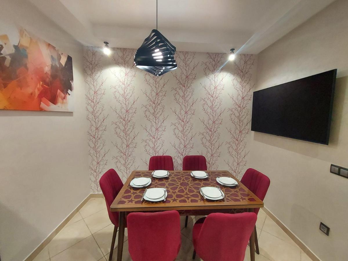 Modern Apartment Opposite The Hassan2 Mosque, Very Well Equipped And Stylish, 85 M2 With Gym And Direct Sea View With Underground Garage , Prohibits Unmarried Couples Of Arab Origin Касабланка Екстер'єр фото