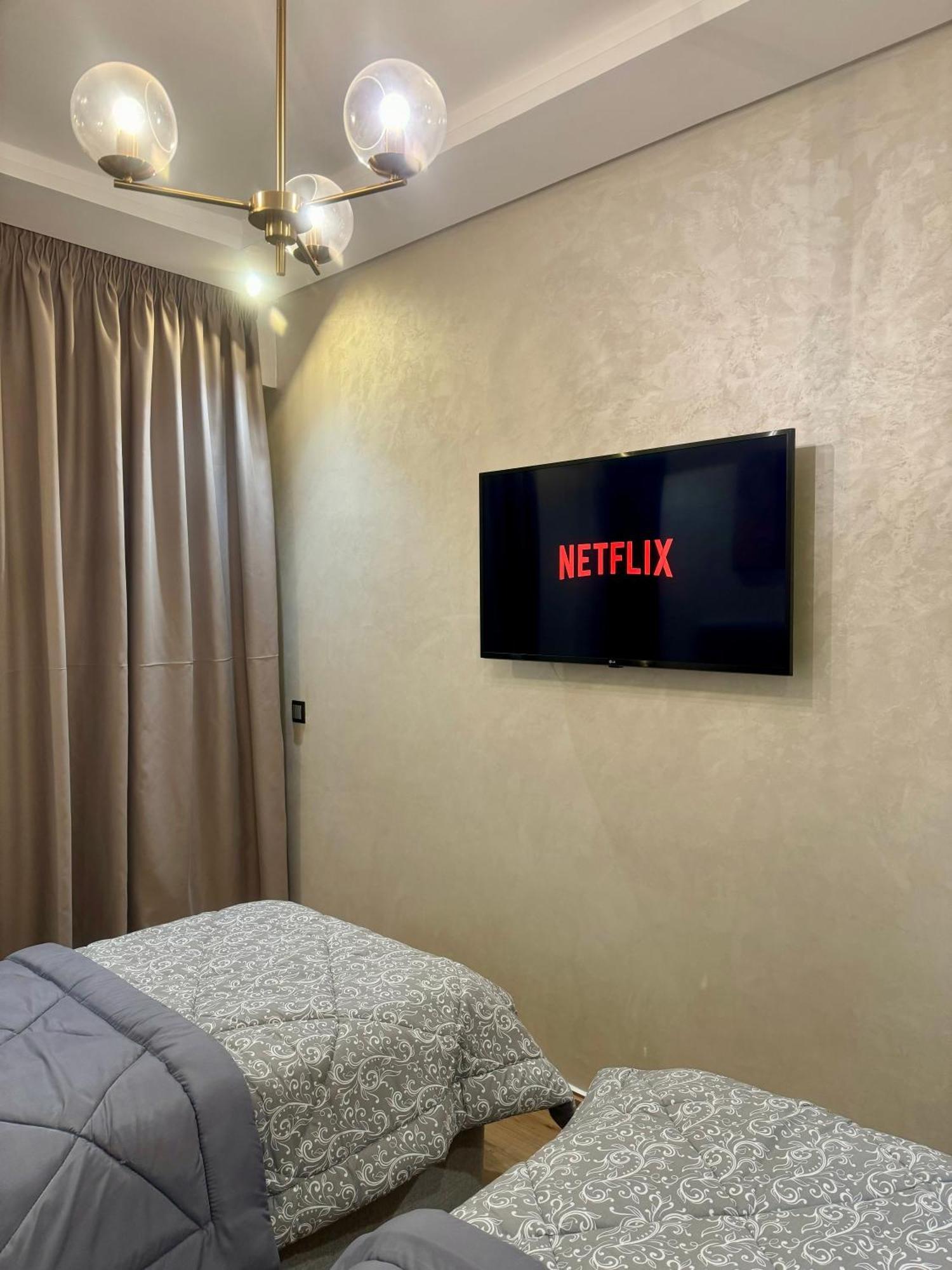 Modern Apartment Opposite The Hassan2 Mosque, Very Well Equipped And Stylish, 85 M2 With Gym And Direct Sea View With Underground Garage , Prohibits Unmarried Couples Of Arab Origin Касабланка Екстер'єр фото